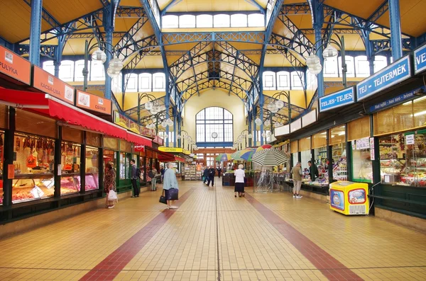 Nagycsarnok de grootste markthal in Boedapest — Stockfoto