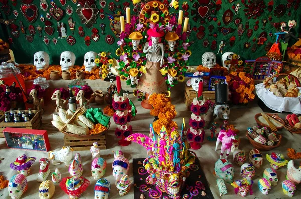 Dia de Muertos lijstsuiker schedels — Stockfoto