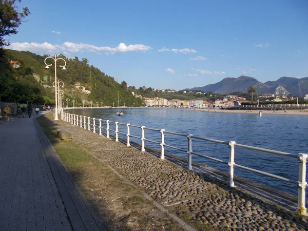 Ribadesella Ribesella Saída Rio Sella Para Mar Cantábrico Principado Das — Fotografia de Stock