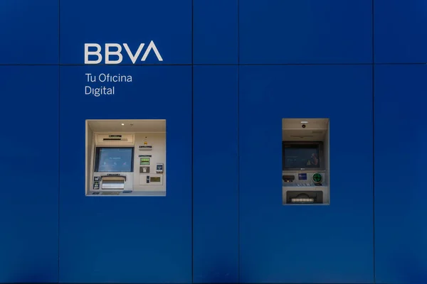 Palma Mallorca Spanien April 2021 Närbild Uttagsautomat Hos Bbva Bank — Stockfoto