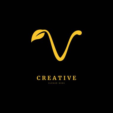 Yaprak logosu konsept elementli ilk harf V. Şirket ve iş için uygun organik yaprak içeren V harfli monogram.