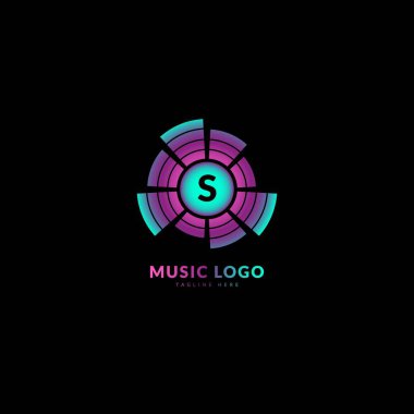 S harfinin baş harfi. Müzik dalgası logosu. Şık müzik logosu iş ve müzik etkinliği için uygun. Vektör logosu tasarımı.
