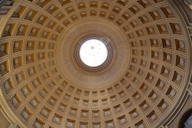 Pantheon Kubbesi 'nin içinden yakın plan.