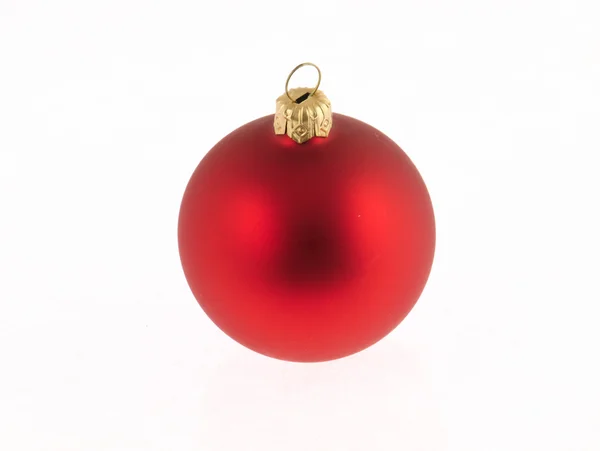 Κόκκινη Χριστουγεννιάτικη μπάλα. — Φωτογραφία Αρχείου