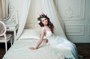 güzel esmer kıvırcık gelin