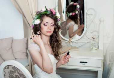 Güzel gelin esmer makyaj ile