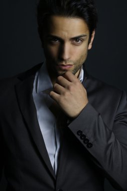 üst model - zarif adam poz