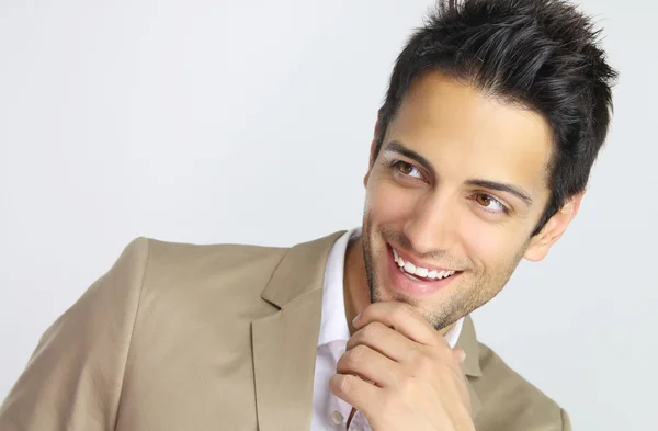 Bonito homem sorrindo — Fotografia de Stock