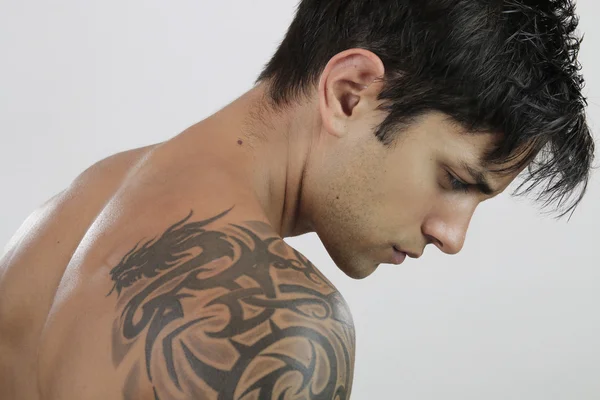 Szexi férfi tetoválás — Stock Fotó
