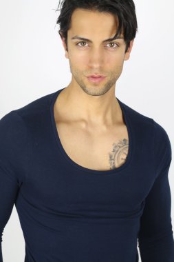 yakışıklı olan kahverengi