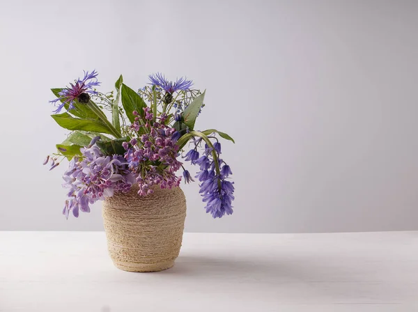 Strauß Frischer Frühlingsblumen Einer Vase Kopierraum — Stockfoto