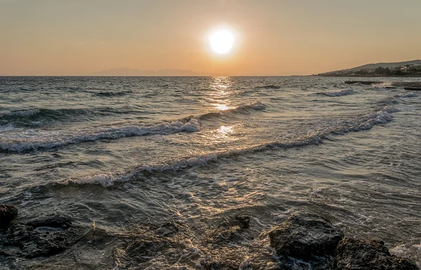 Coucher de soleil sur l'île — Photo