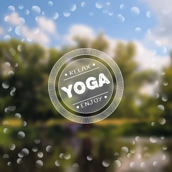Yoga-Illustration. Name des Yoga-Studios auf einem Naturhintergrund — Stockvektor