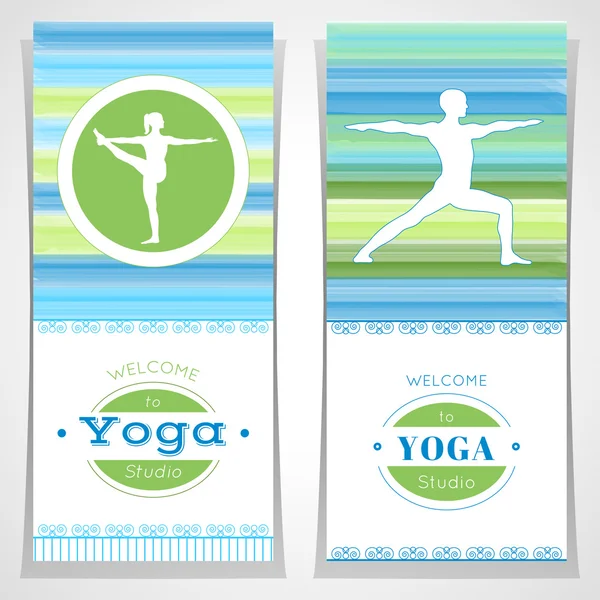 Tarjetas de yoga con textura de acuarela y silueta de yogui . — Vector de stock