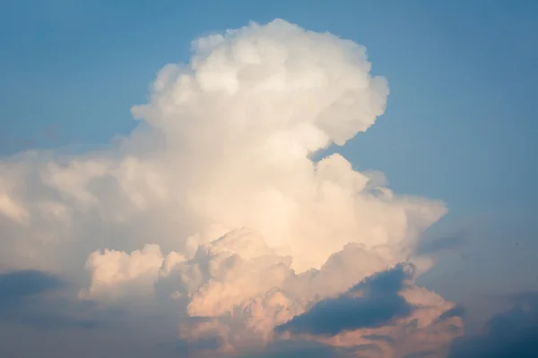 Orange cloud sunset sky. — Stock Photo, Image