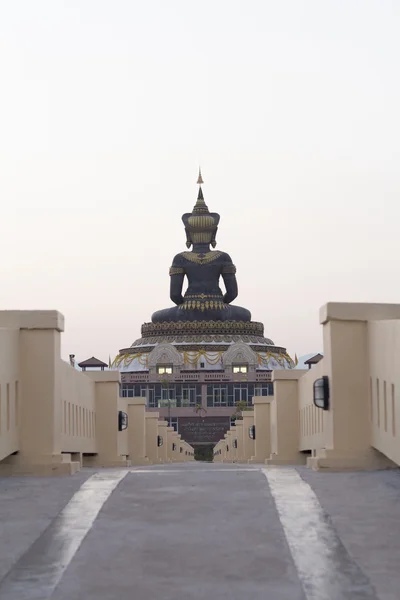 Back of big image of Buddha in Thailand — Stock Photo, Image