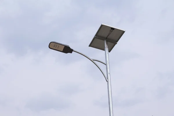 Solarcell street lampa — Stockfoto