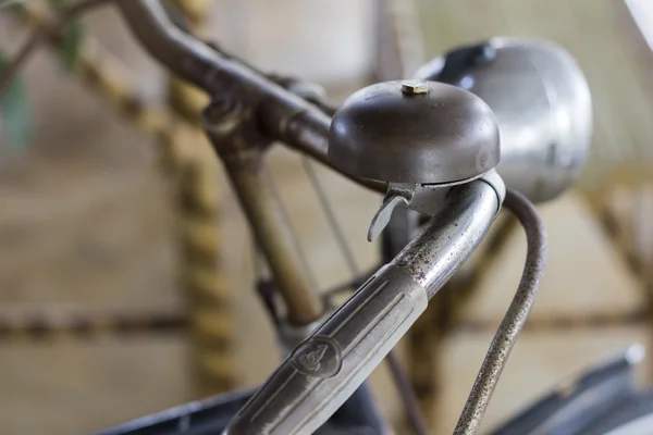 Old rusty vintage bicycle handle and bell — Stock Photo, Image