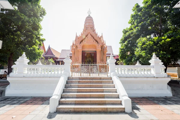 Oude pagode van Wat Triphum tempel in Phetchabun, Thailand — Stockfoto