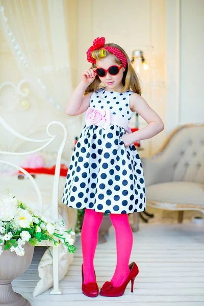 The little girl in pin up style — Stock Photo, Image