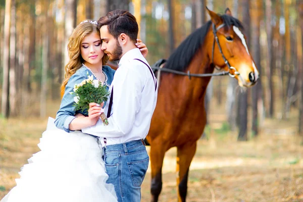 Wedding in country style in the woods — Stock Photo, Image