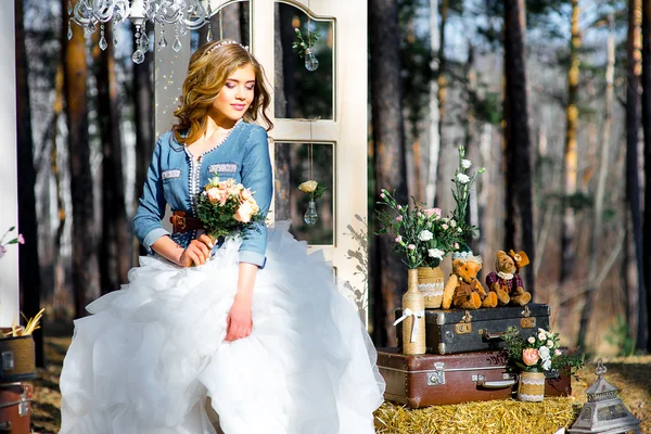 Wedding in country style in the woods — Stock Photo, Image