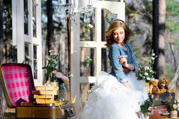 Wedding in country style in the woods — Stock Photo, Image