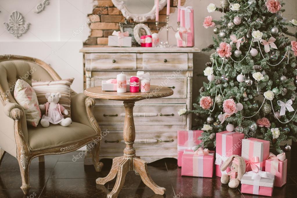 NyÃ¥r och jul inredning i rosa färg 3 — stockfotografi ...