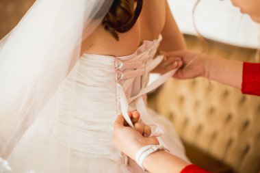 Geline elbise kravat