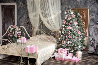 Yeni yıl ve Noel iç pembe renkli