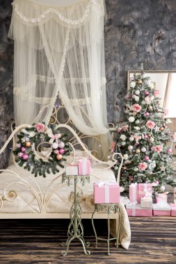 Yeni yıl ve Noel iç pembe renkli