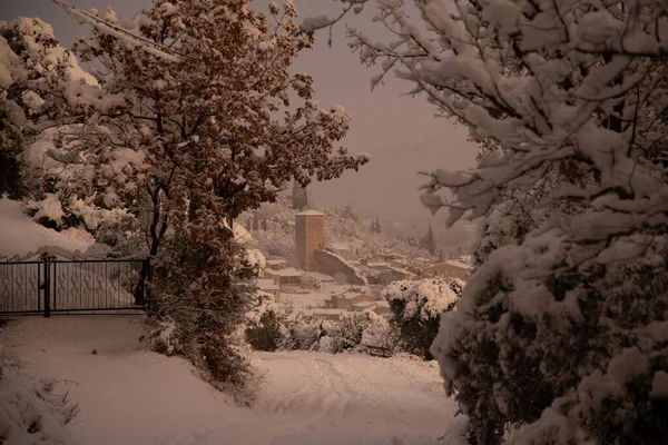 Vistas Nevadas Pueblo Provenzal Francia Pintorescas Vistas Nevadas Del Pueblo — Foto de Stock