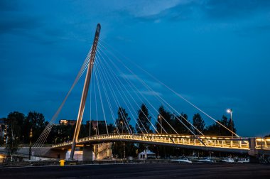 kablo kaldı Köprüsü