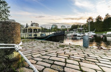 demirli tekneye, Finlandiya