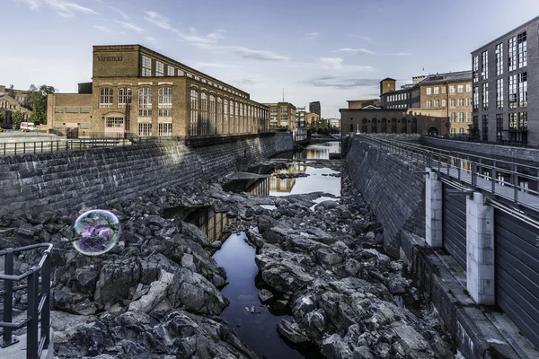 Riflessione. Tampere, Finlandia . — Foto Stock