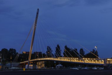 Köprü, Tampere kablo kaldı.