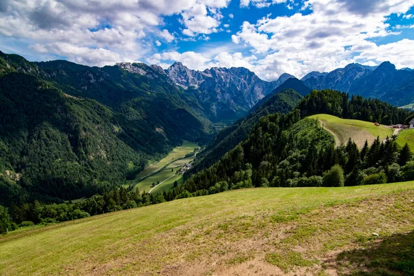 Solcava 'dan Logarska Dolina, Slovenya' ya Görünüm