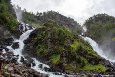 Latefossen Latefoss - Norveç 'in en büyük şelalelerinden biri.