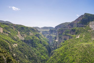 Arnavutluk 'ta yaz mevsimi