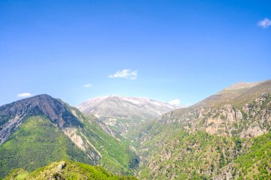 Arnavutluk 'ta yaz mevsimi