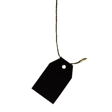 İpte asılı karton fiyat etiketi, beyaz arkaplanda izole