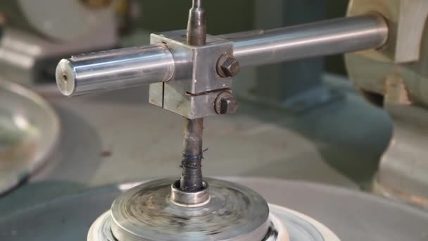 Grinder for the production of optical lenses. Grinding and polishing lenses. — Stock Video