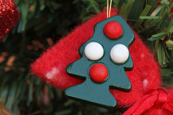 Pequena decoração de Natal de madeira — Fotografia de Stock