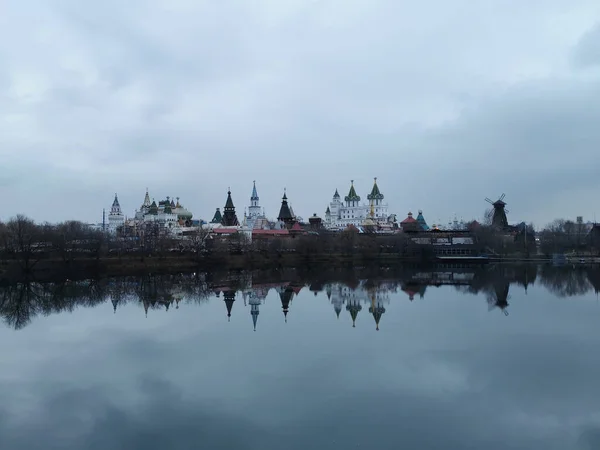 Izmailovsky Kremlin Estanque Uva Plata Atardecer Otoño —  Fotos de Stock