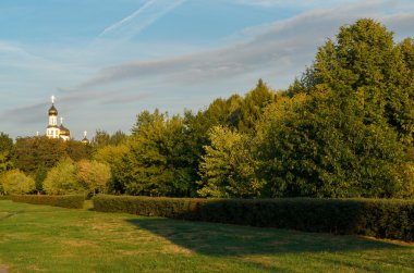 Kubbe Hıristiyan Tapınağı ile manzara.