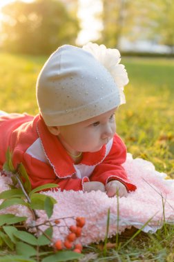 Sadece küçük bir kız.