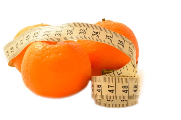 Fruta madura con una dieta de cinta métrica . — Foto de Stock