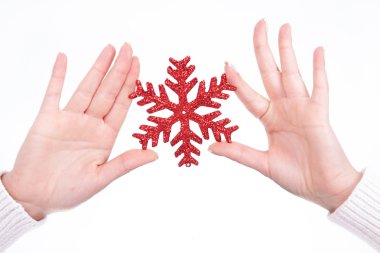 Kızıl Yıldız holding eller