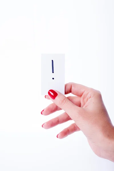 Mulher mão segurando um cartão branco — Fotografia de Stock