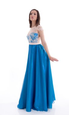 güzel bir kadın kılığında